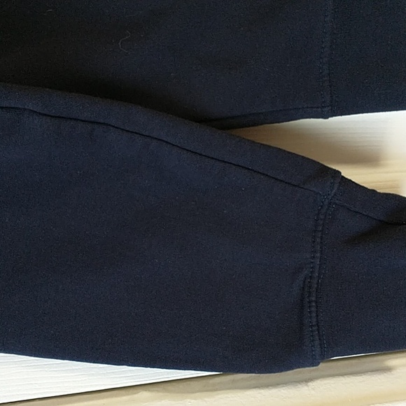 New York Popular Navy Blue Boston Crewneck - Picture 3 of 8